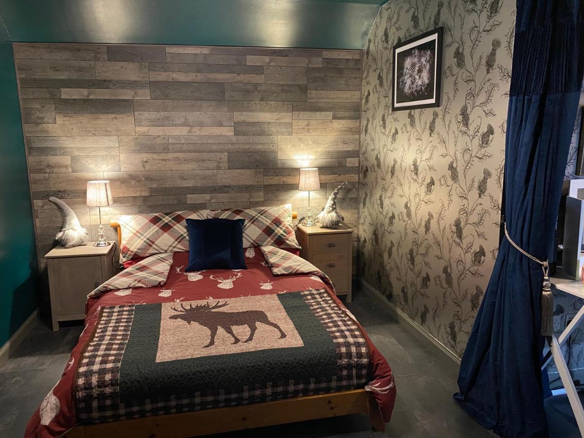Taigh Neonach Villa Watten ภายนอก รูปภาพ